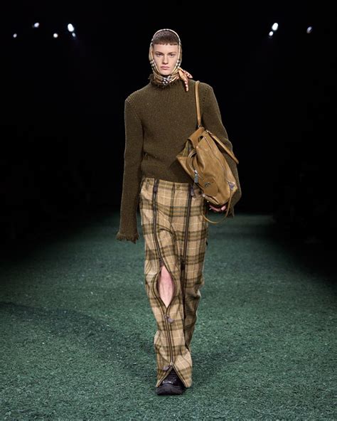 burberry winter 2024 show|Burberry runway 2024.